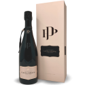 Champagne Fleur de Miraval Exclusivement Rosé ER1 - Brad Pitt, Angelina Jolie, Famille Perrin & Péters Champagne Fleur de Miraval Exclusivement Rosé ER1 - Brad Pitt, Angelina Jolie, Famille Perrin & Péters